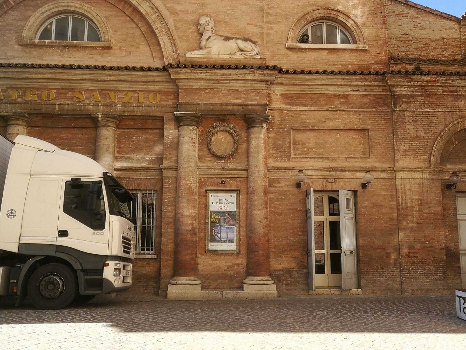 trasporti teatrali italia Roma 